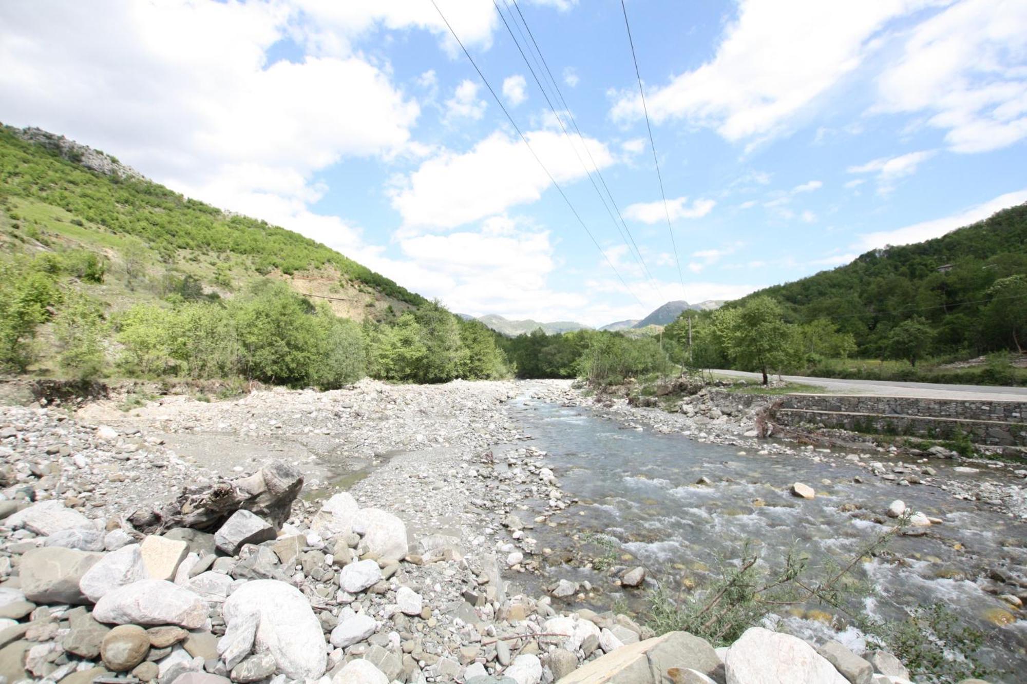 Lugina E Shengjergjit ,Bujtinat Villa Tiran Dış mekan fotoğraf
