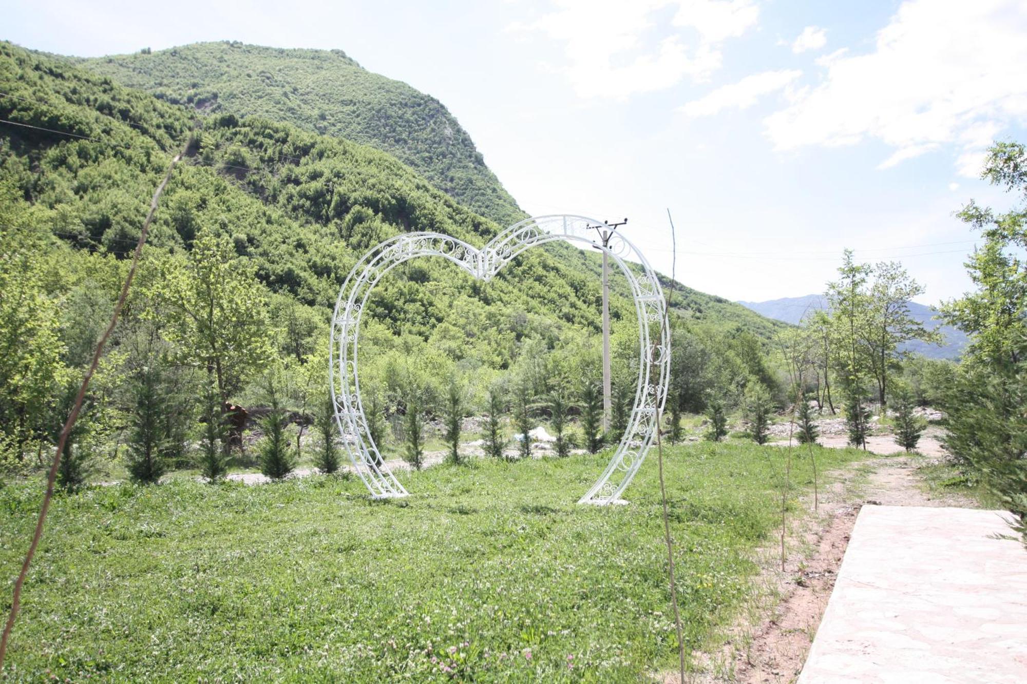 Lugina E Shengjergjit ,Bujtinat Villa Tiran Dış mekan fotoğraf